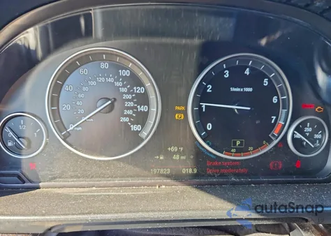 2015 BMW 528 Xi из США, поврежденный, VIN WBA5A7C56FD622023